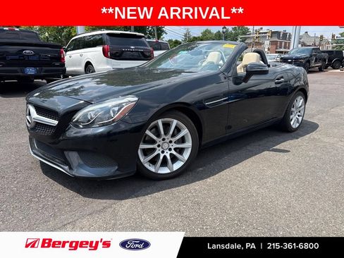 Used 2017 Mercedes-Benz SLC 300 image 1