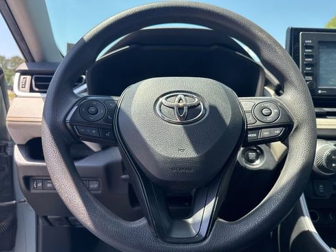 Used 2021 Toyota RAV4 XLE w/ Convenience Package AWD/4WD image 7