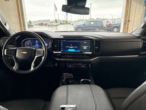 Used 2024 Chevrolet Silverado 1500 LTZ w/ LTZ Premium Package AWD/4WD image 16