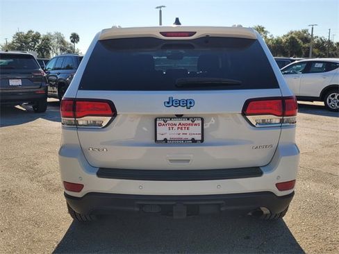 Certified 2021 Jeep Grand Cherokee Laredo image 8