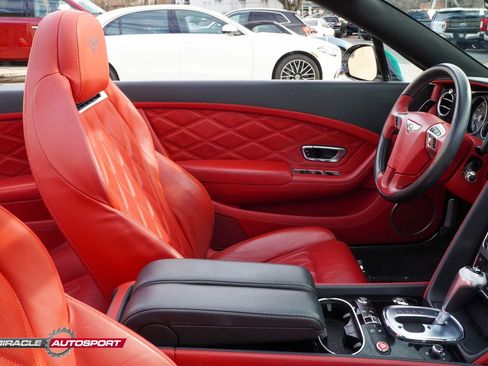 Used 2015 Bentley Continental GT V8 S image 29