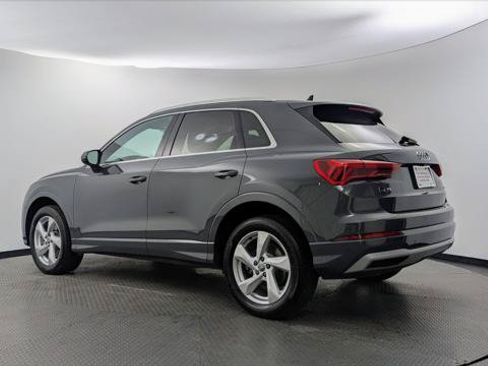 Used 2020 Audi Q3 2.0T Premium w/ Convenience Package AWD/4WD image 6