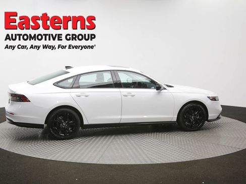 Used 2025 Honda Accord SE image 43