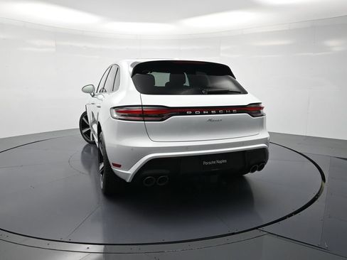 New 2026 Porsche Macan image 27