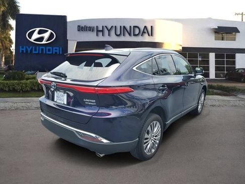 Used 2021 Toyota Venza Limited AWD/4WD image 6