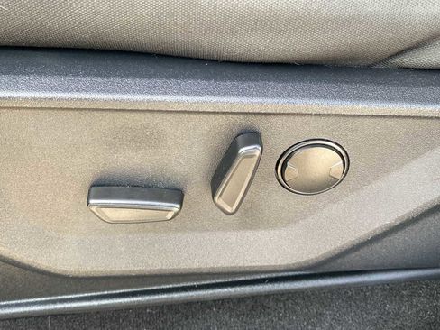 Used 2022 Ford F150 XLT w/ Equipment Group 302A High image 21