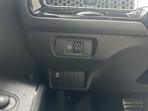 Used 2025 Honda Civic Sport image 22