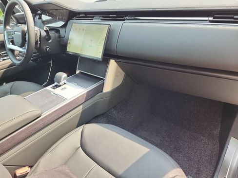 New 2026 Land Rover Range Rover SE AWD/4WD image 28