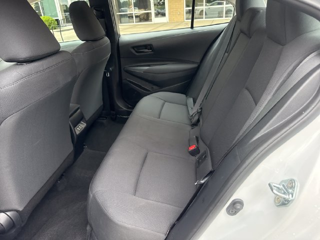 Used 2025 Toyota Corolla LE FWD image 19