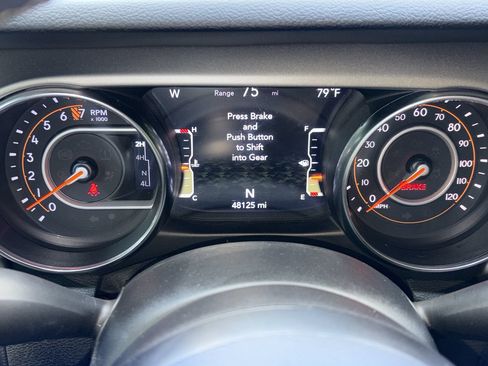 Used 2019 Jeep Wrangler Unlimited Sport S AWD/4WD image 8