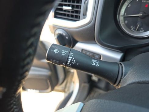 Used 2017 Nissan Titan PRO-4X image 16