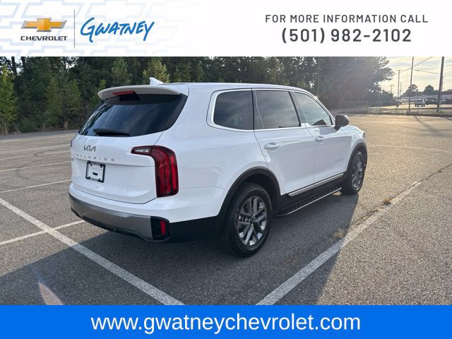 Used 2025 Kia Telluride LX FWD image 5