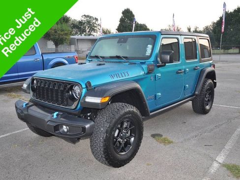 Used 2024 Jeep Wrangler Unlimited image 1