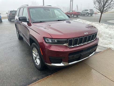 Used 2023 Jeep Grand Cherokee L Laredo w/ Luxury Tech Group I AWD/4WD image 2