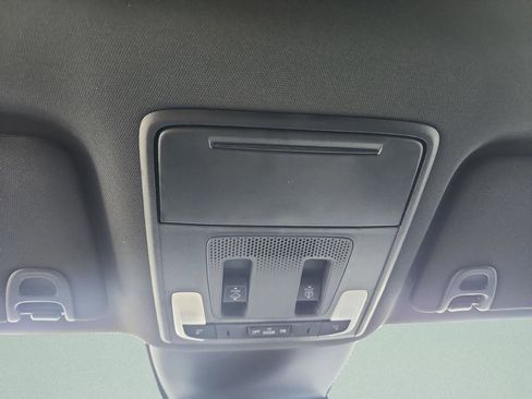 Certified 2025 Honda Pilot TrailSport image 15