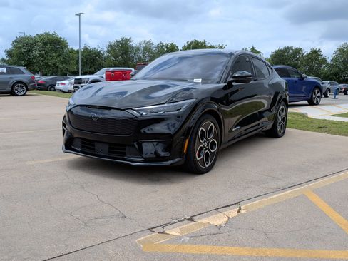 Used 2023 Ford Mustang Mach-E GT AWD/4WD image 5