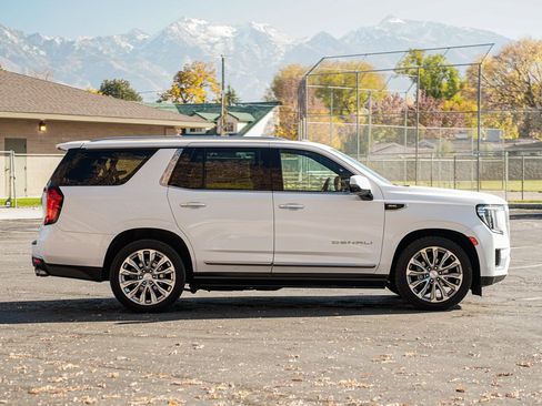 Used 2021 GMC Yukon Denali w/ Denali Ultimate Package image 4