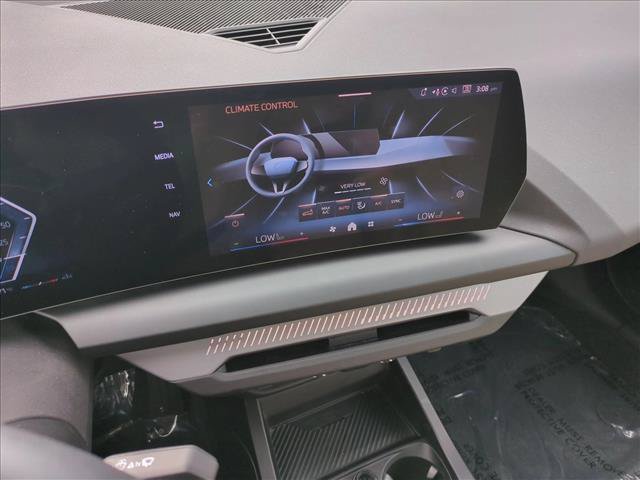 Used 2025 BMW 228i xDrive AWD/4WD image 14