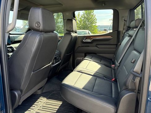 Used 2023 GMC Sierra 1500 Denali w/ Denali Reserve Package AWD/4WD image 18