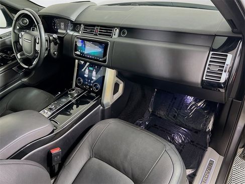 Used 2018 Land Rover Range Rover HSE image 31