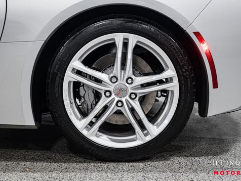 Used 2016 Chevrolet Corvette Stingray Coupe w/ Battery Protection Package image 11