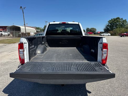 Used 2022 Ford F350 XL w/ Power Equipment Group image 13