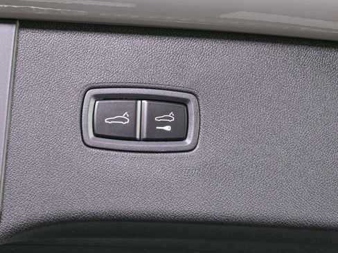 New 2026 Porsche Cayenne AWD/4WD image 30