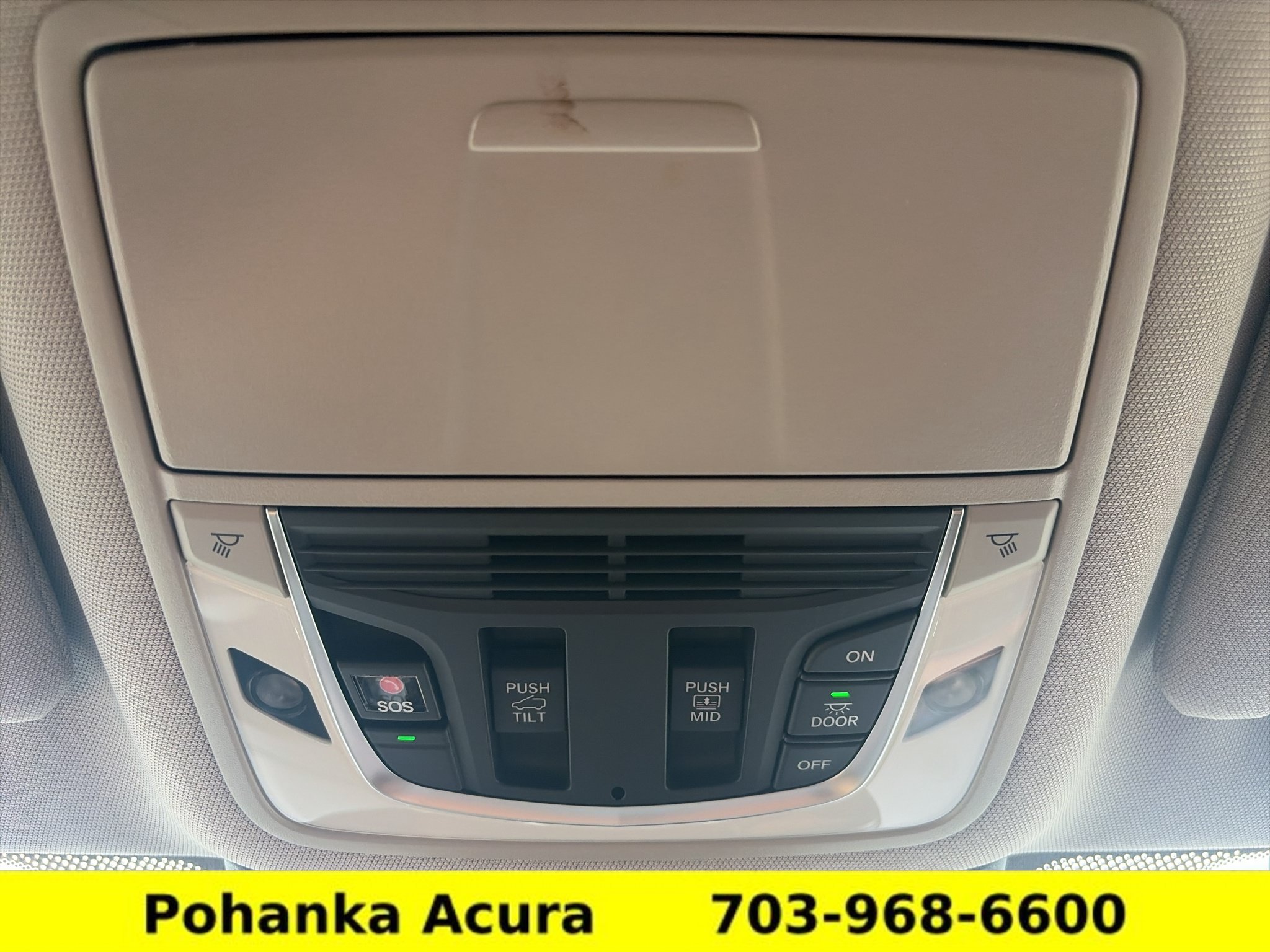 Used 2025 Acura MDX w/ Technology Package AWD/4WD image 17