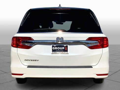 Used 2018 Honda Odyssey EX-L image 4