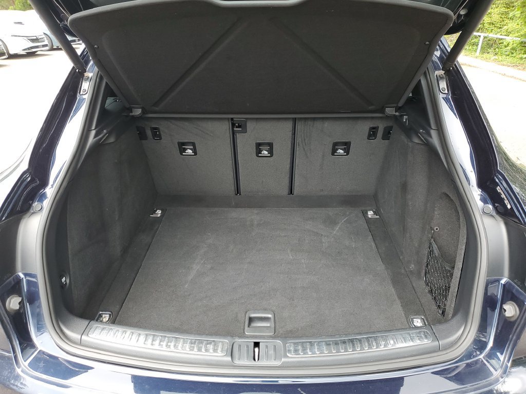 Used 2021 Porsche Macan AWD/4WD image 7