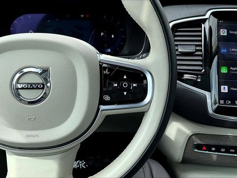 Certified 2023 Volvo XC90 B6 Plus w/ Protection Package Premier AWD/4WD image 24