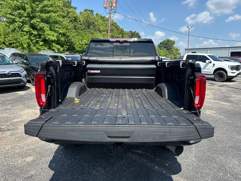 Used 2021 GMC Sierra 2500 Denali w/ Denali Ultimate Package AWD/4WD image 18