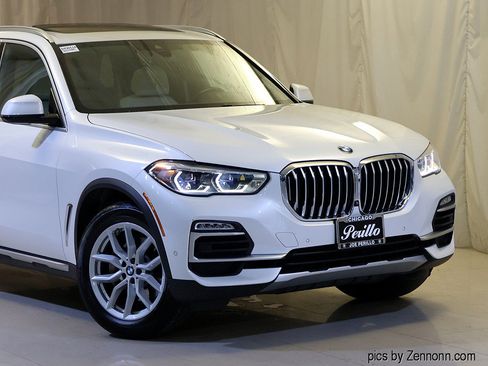 Used 2019 BMW X5 xDrive40i w/ Executive Package AWD/4WD image 2