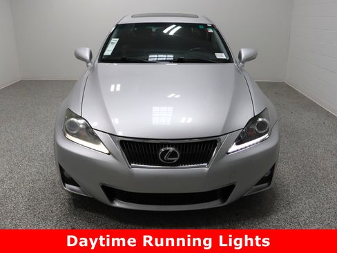 Used 2011 Lexus IS 250 2.5L V6 image 3