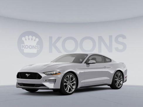 Used 2018 Ford Mustang GT Premium w/ Equipment Group 401A RWD image 1