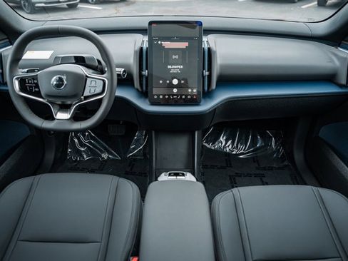 New 2026 Volvo EX30 Plus image 20