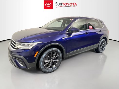 Used 2022 Volkswagen Tiguan SE FWD image 9