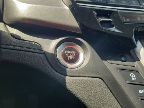 Certified 2026 Honda Odyssey EX-L image 23