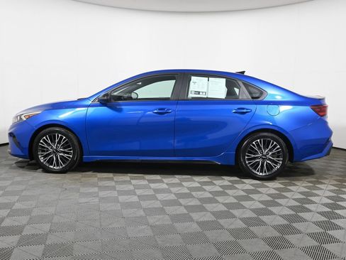 Used 2023 Kia Forte GT-Line w/ GT-Line Technology Package FWD image 2