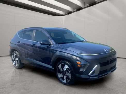 Certified 2024 Hyundai Kona Limited FWD image 7
