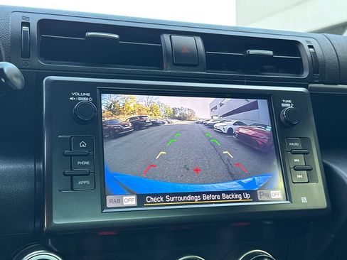 Used 2022 Toyota GR86 Premium image 25