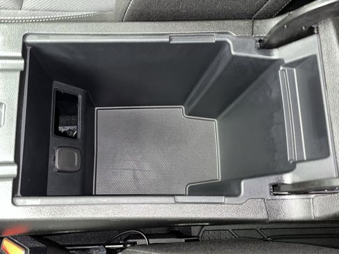 New 2025 Chevrolet Blazer LT w/ Midnight/Sport Edition image 25