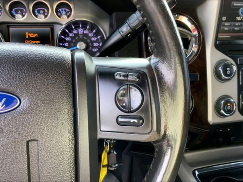 Used 2015 Ford F250 Platinum w/ FX4 Off-Road Package AWD/4WD image 23
