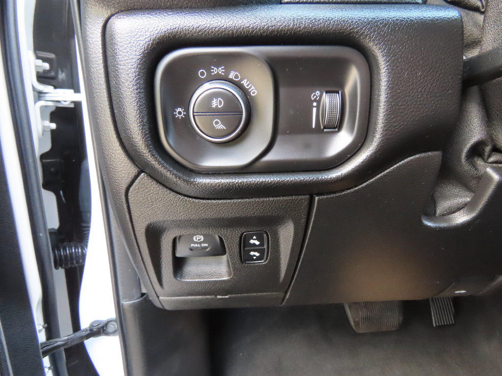 Used 2020 RAM 1500 Sport w/ Level 2 Equipment Group AWD/4WD image 52
