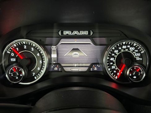 Used 2025 RAM 1500 Big Horn AWD/4WD image 31