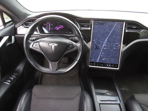 Used 2018 Tesla Model S 75D image 12