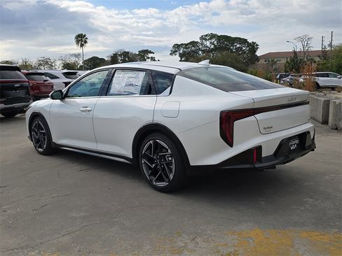 New 2026 Kia K4 GT-Line image 6