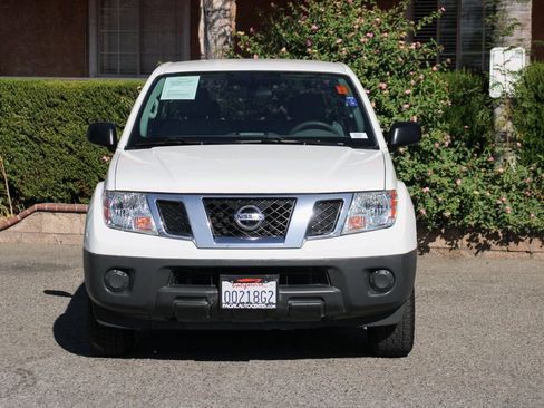 Used 2017 Nissan Frontier S image 3