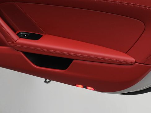 Certified 2024 Porsche 911 Carrera S RWD image 33
