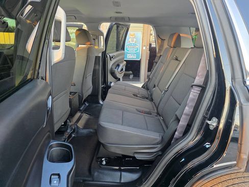 Used 2017 Chevrolet Tahoe 2WD w/ Remote Keyless Entry Package image 19
